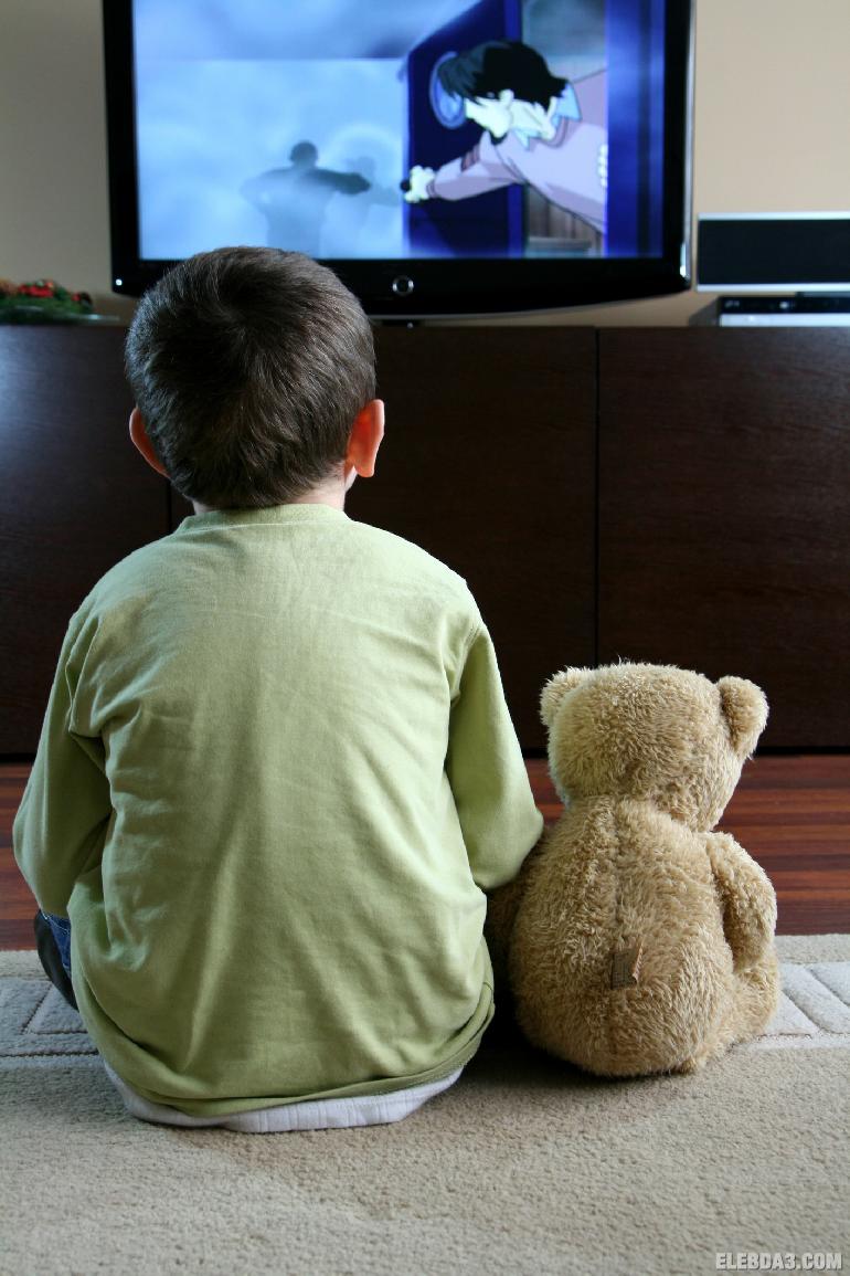 مقال: التلفزيون وثقافة العنف لدي الاطفال | امومة و طفولة 